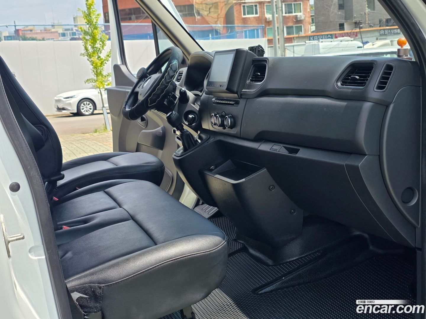 Renault Korea Master 2.3 Van L