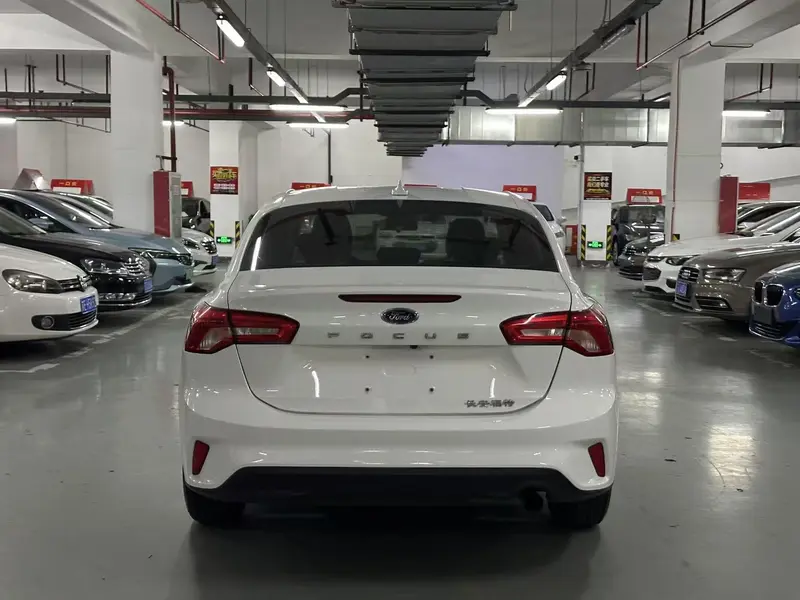 Focus 2019 Sedan 1.5L Automatic Front Jump Type National V