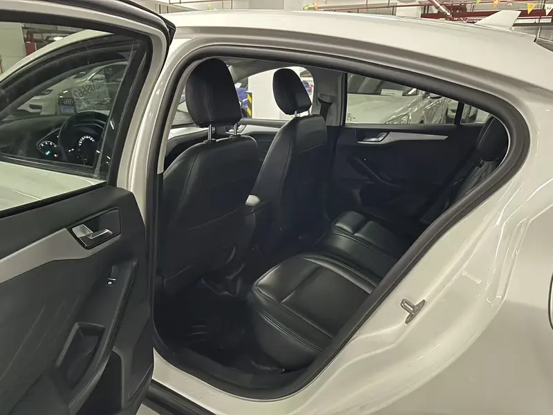 Focus 2019 Sedan 1.5L Automatic Front Jump Type National V