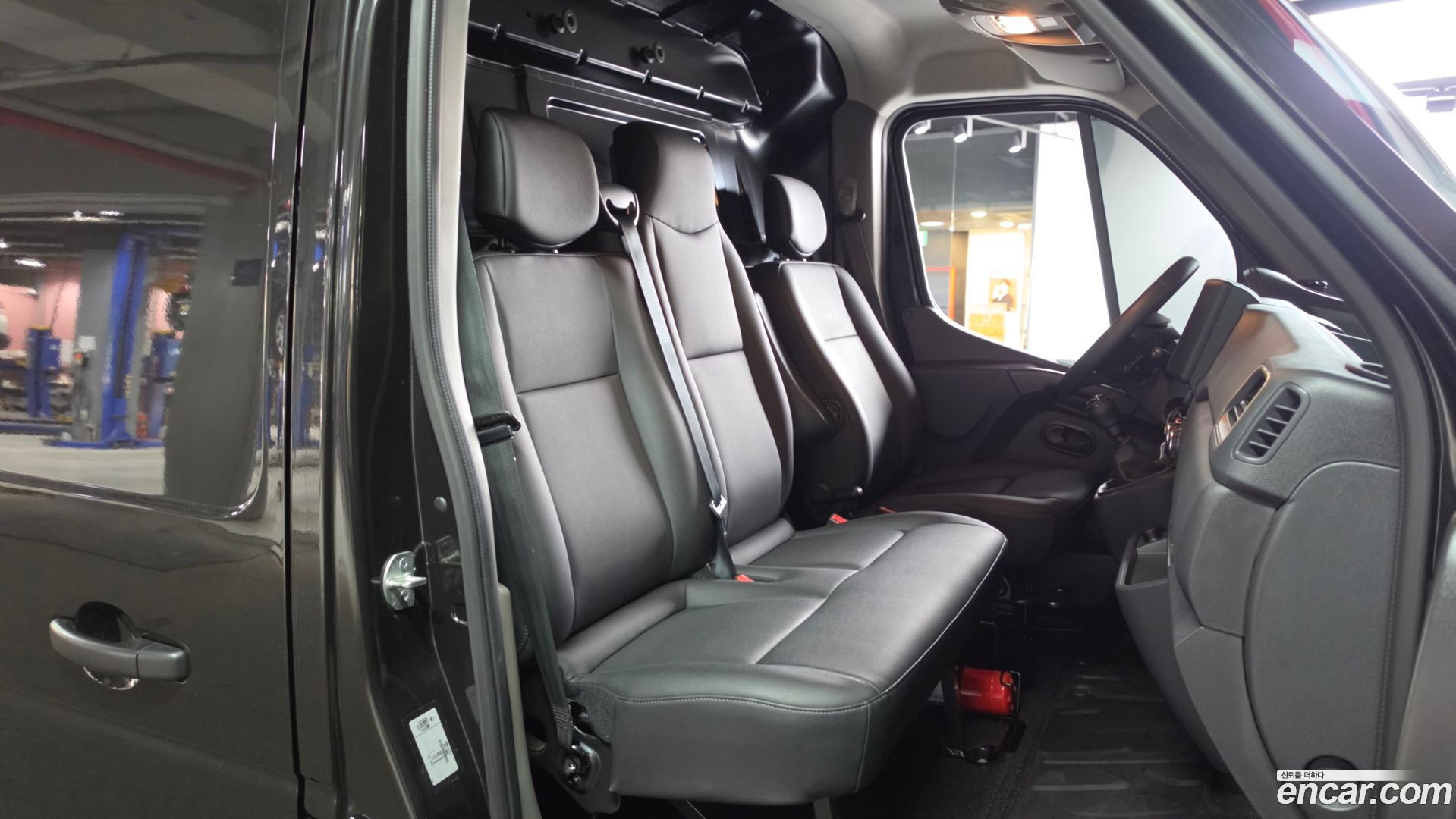 Renault Korea Master 2.3 Van L