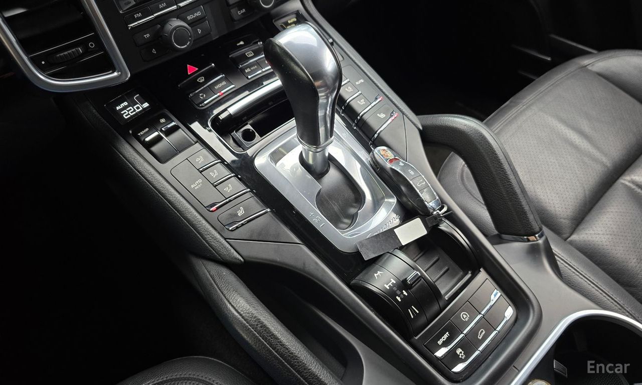 Porsche New Cayenne 3.0 Diesel 2012