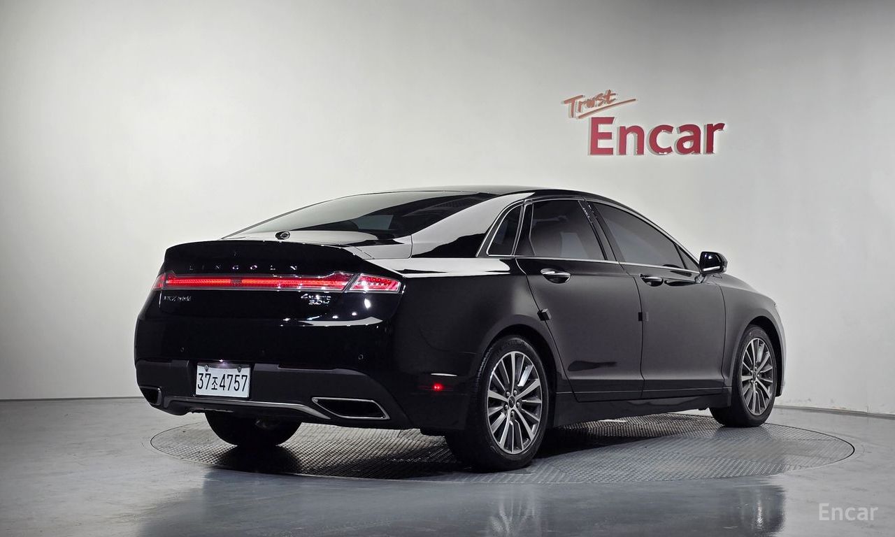 Lincoln New MKZ Hybrid 2020