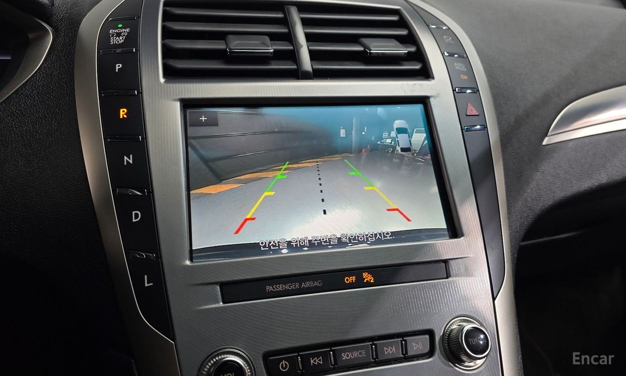 Lincoln New MKZ Hybrid 2020