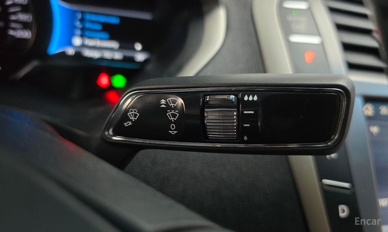 Lincoln New MKZ Hybrid 2020