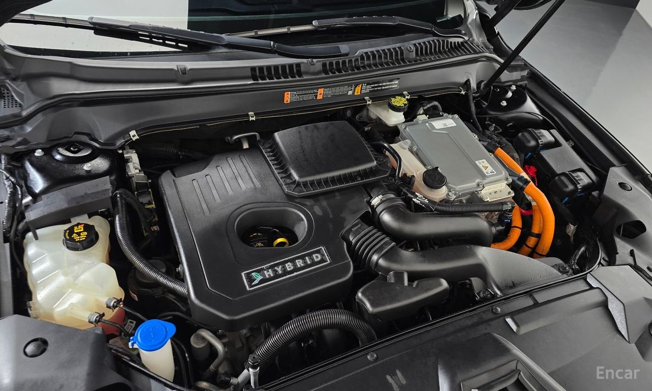 Lincoln New MKZ Hybrid 2020