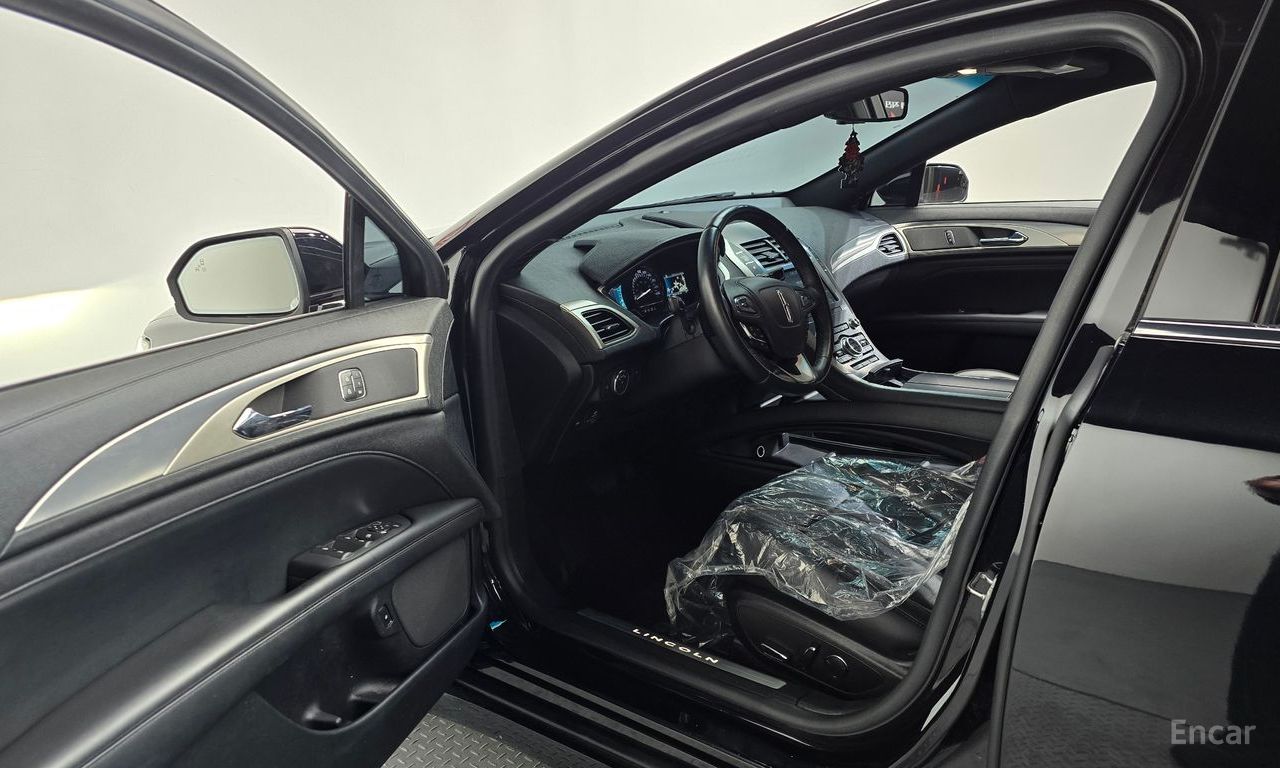 Lincoln New MKZ Hybrid 2020