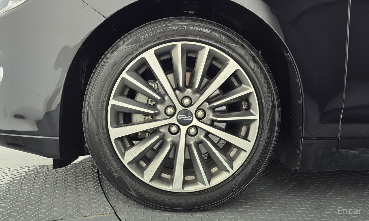 Lincoln New MKZ Hybrid 2020