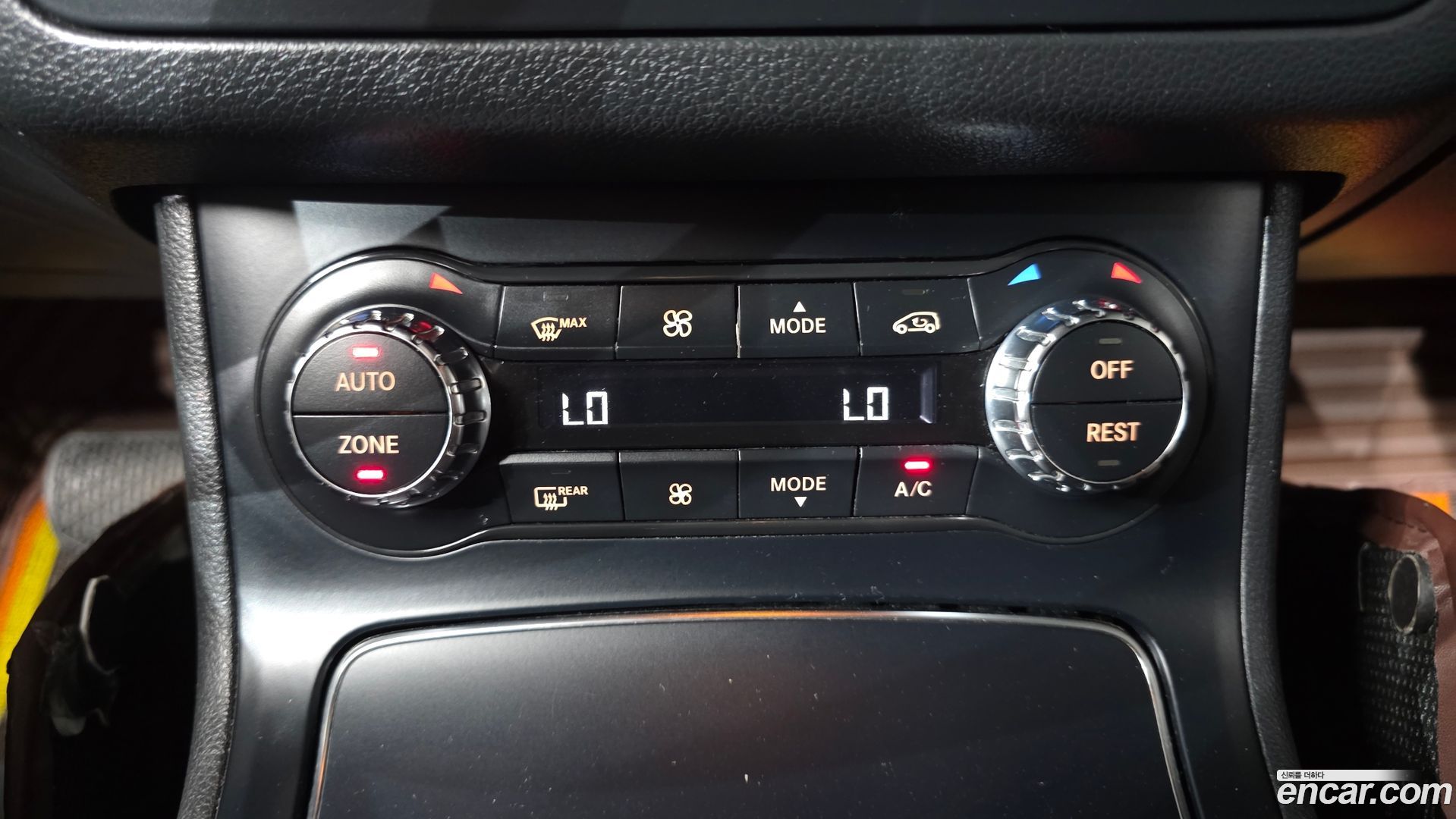 Mercedes-Benz B-Class B220