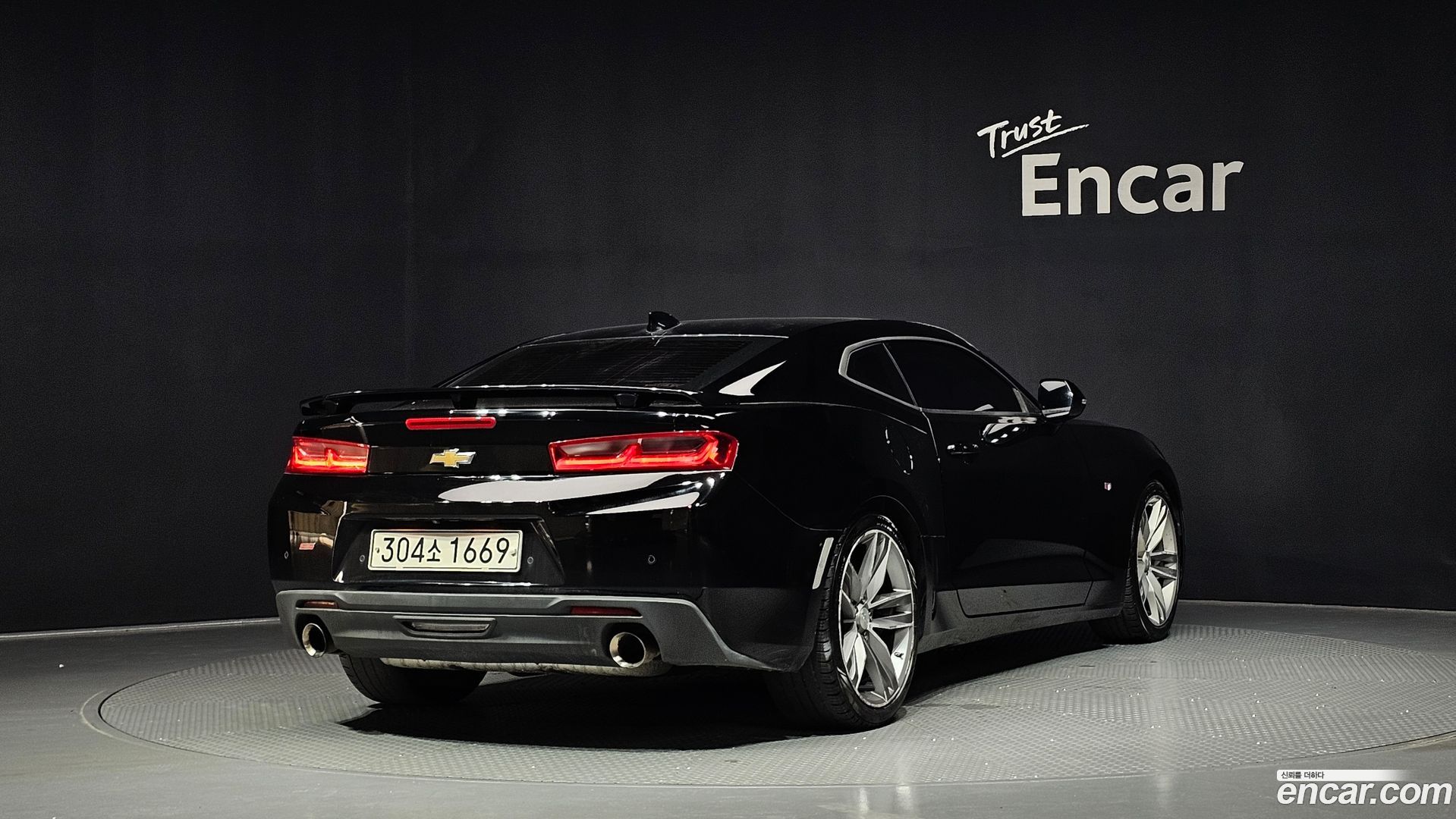 Chevrolet Camaro SS 6.2 V8