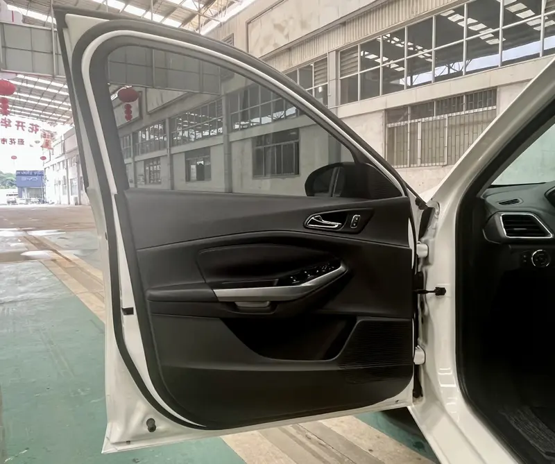 Forex 2019 facelift 1.5L automatic enjoyment type National VI
