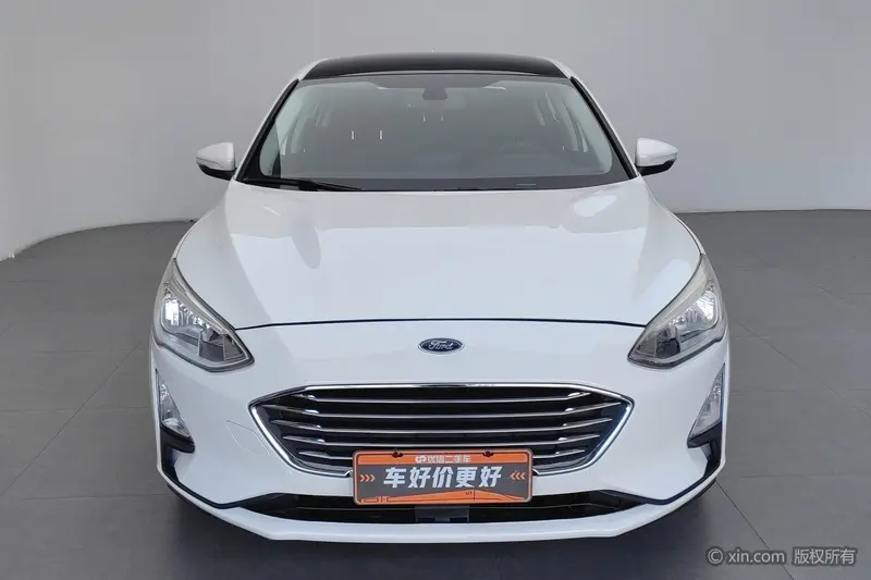 Focus 2019 Hatchback EcoBoost 125 Automatic NeochaEDGE National VI