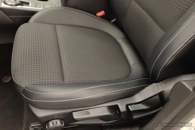Focus 2019 Hatchback EcoBoost 125 Automatic NeochaEDGE National VI