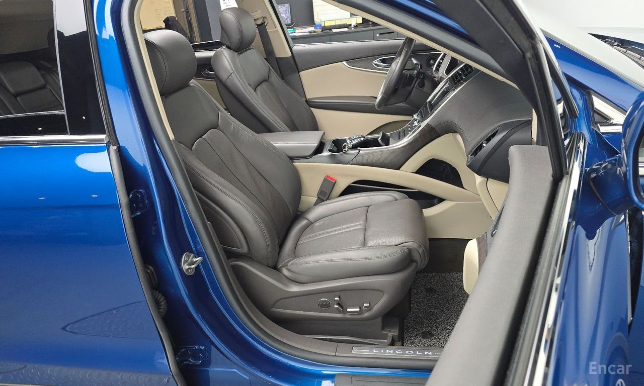 Lincoln Nautilus 1st generation 2.7 201A AWD 2020