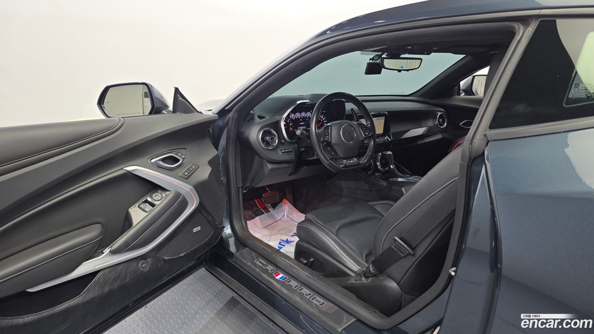 Chevrolet Camaro SS 6.2 V8