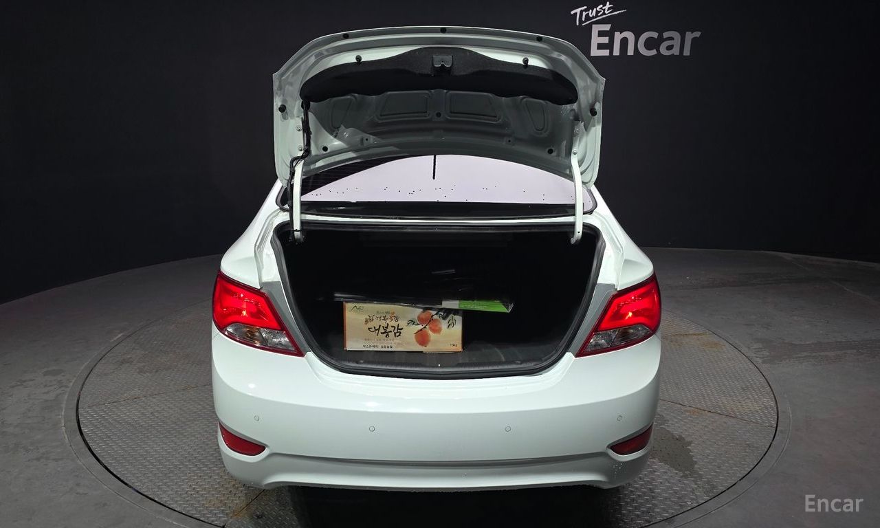 Hyundai Accent (New) 1.4 VVT Modern 2016