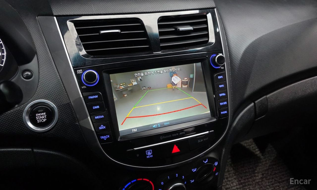 Hyundai Accent (New) 1.4 VVT Modern 2016