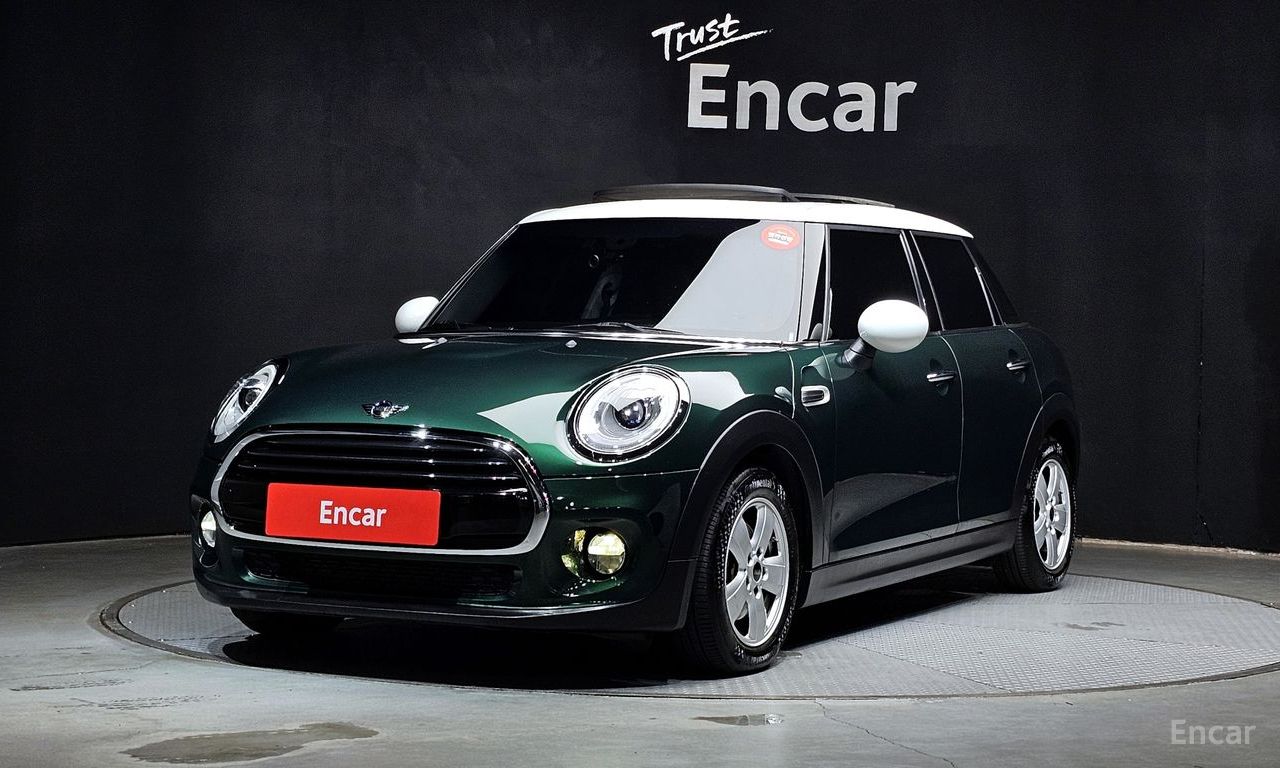 Mini Cooper D 5-Door Mid 2017