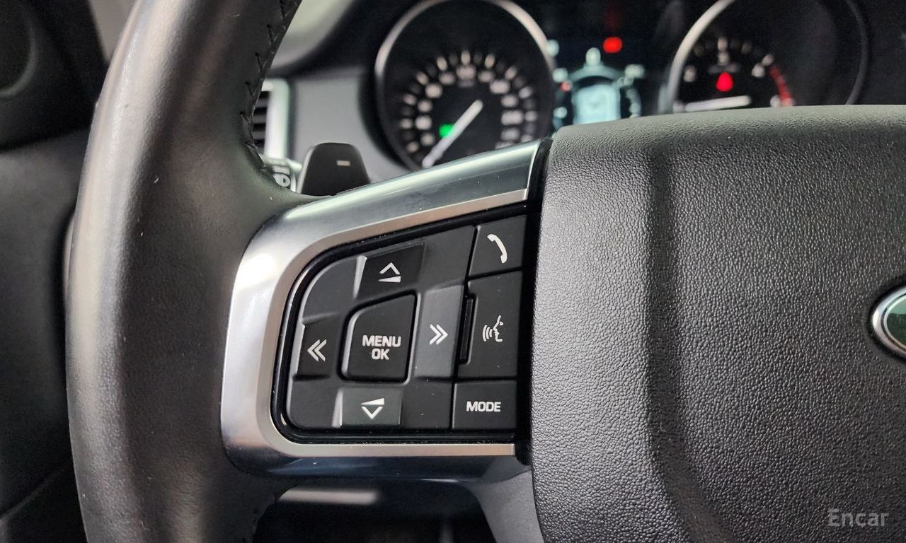 Land Rover Discovery Sports 2.0 TD4 SE (150 horsepower) 2018