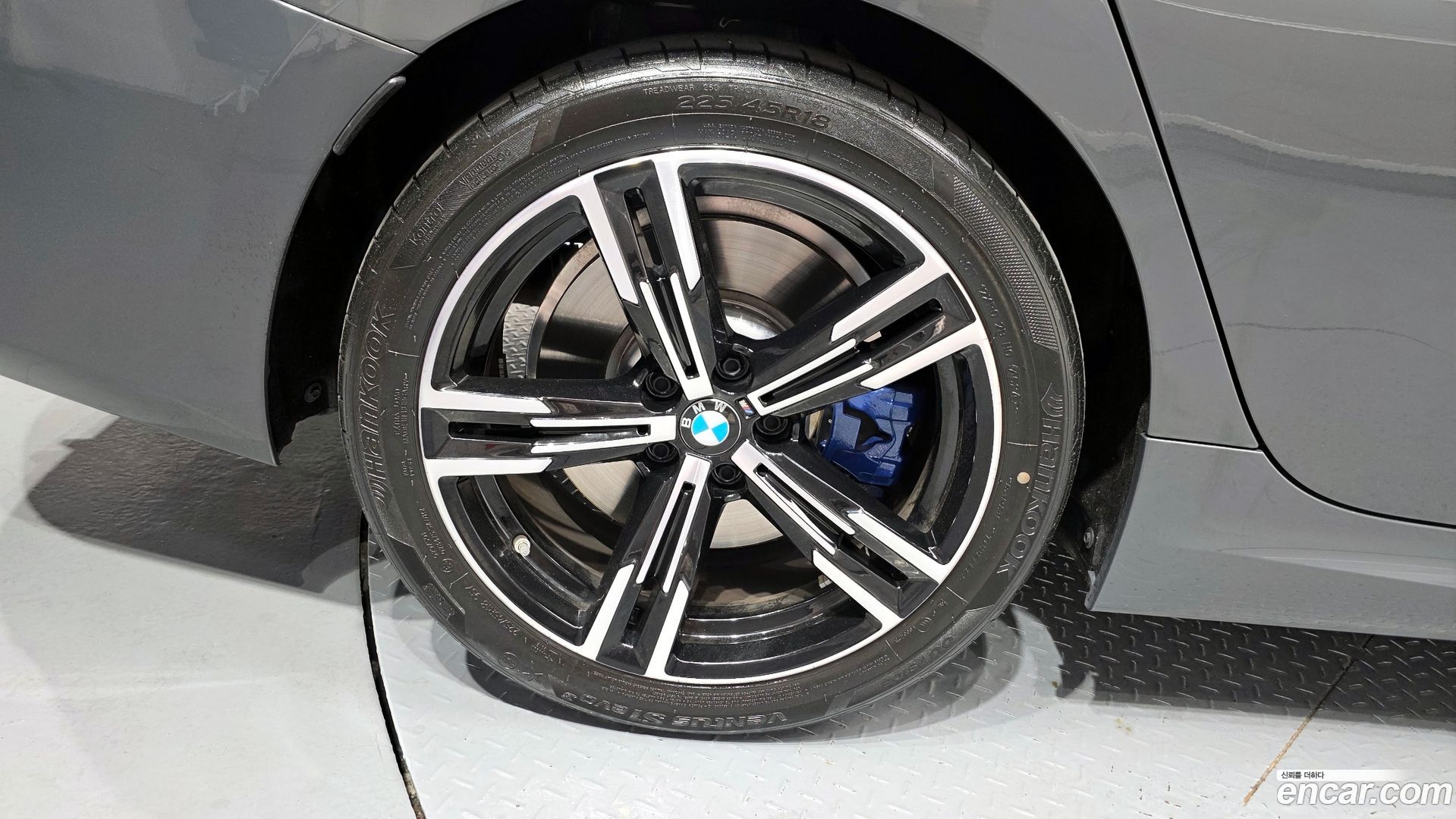 BMW 3-Series 320i M Sport 2023