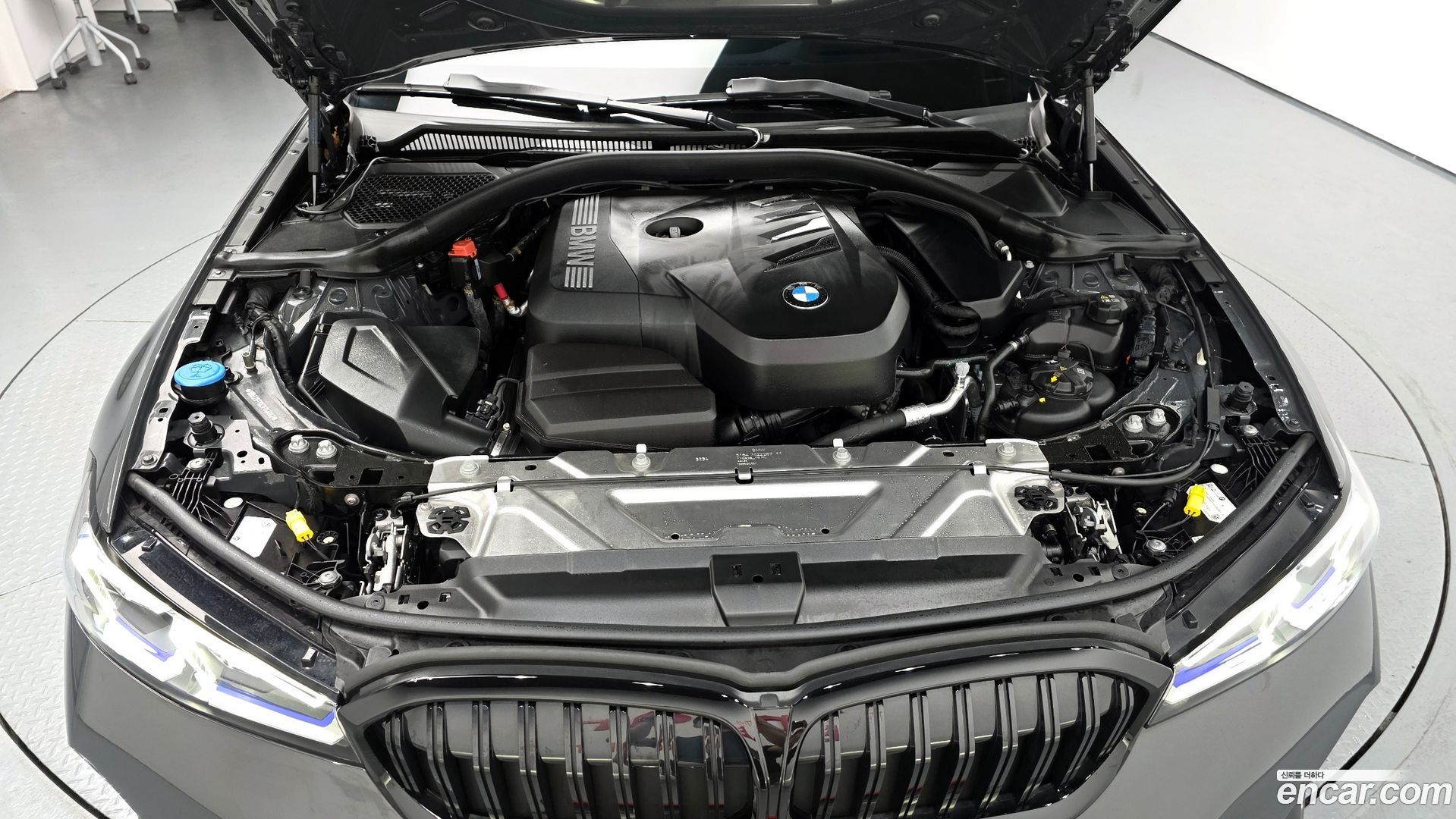 BMW 3-Series 320i M Sport 2023