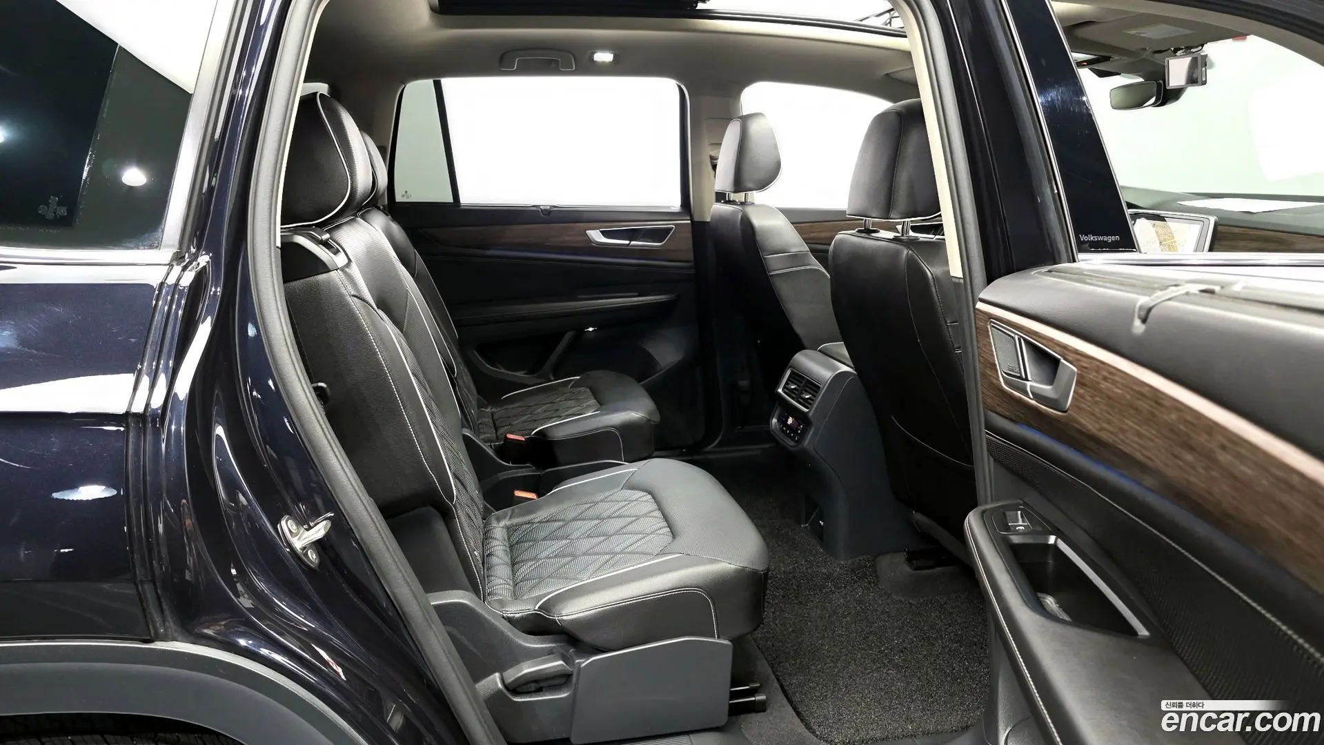 Volkswagen Atlas 2.0 TSI R-LINE 6-Seater