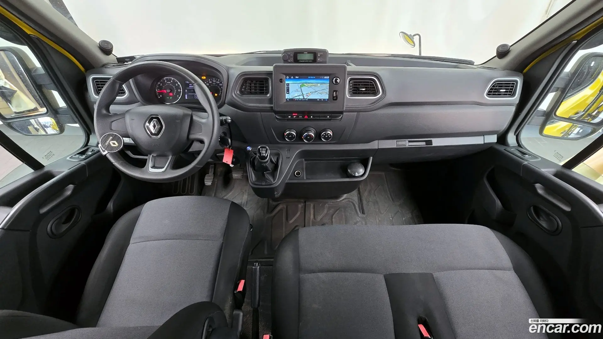 Renault Korea Master School Bus