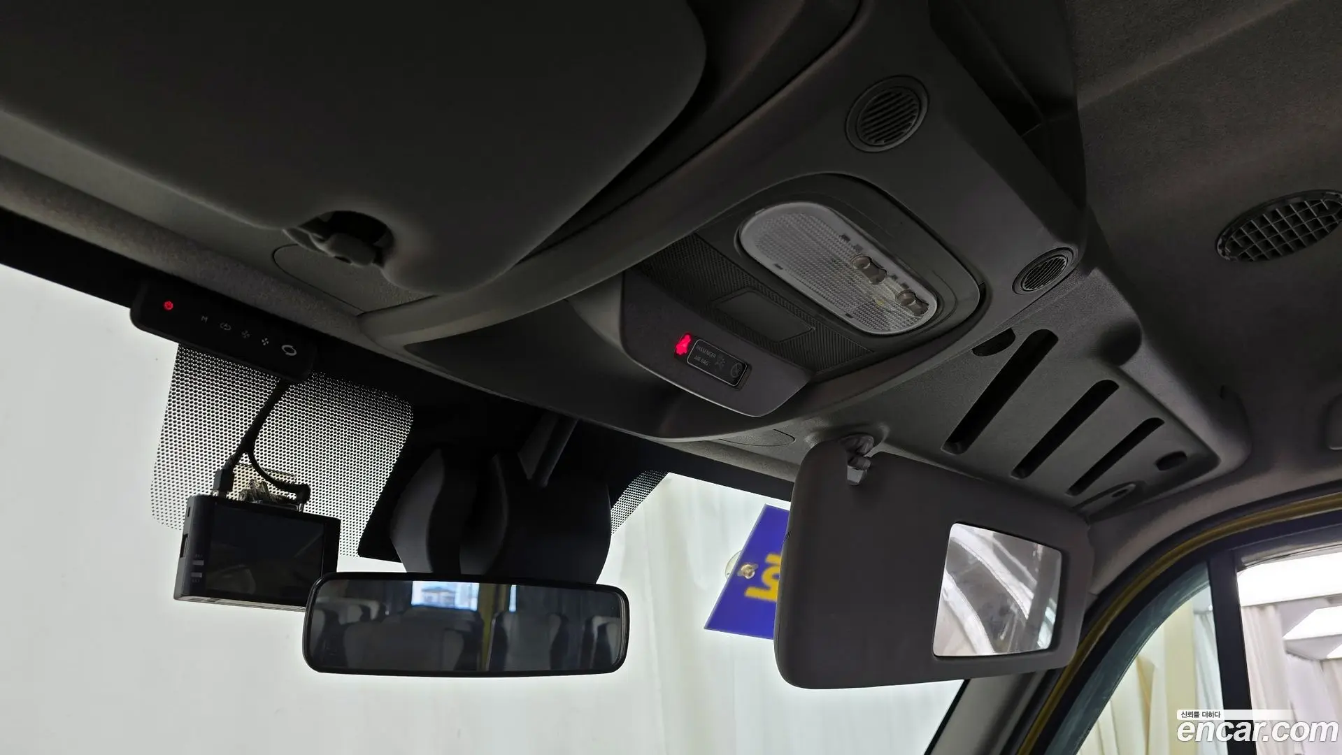 Renault Korea Master School Bus