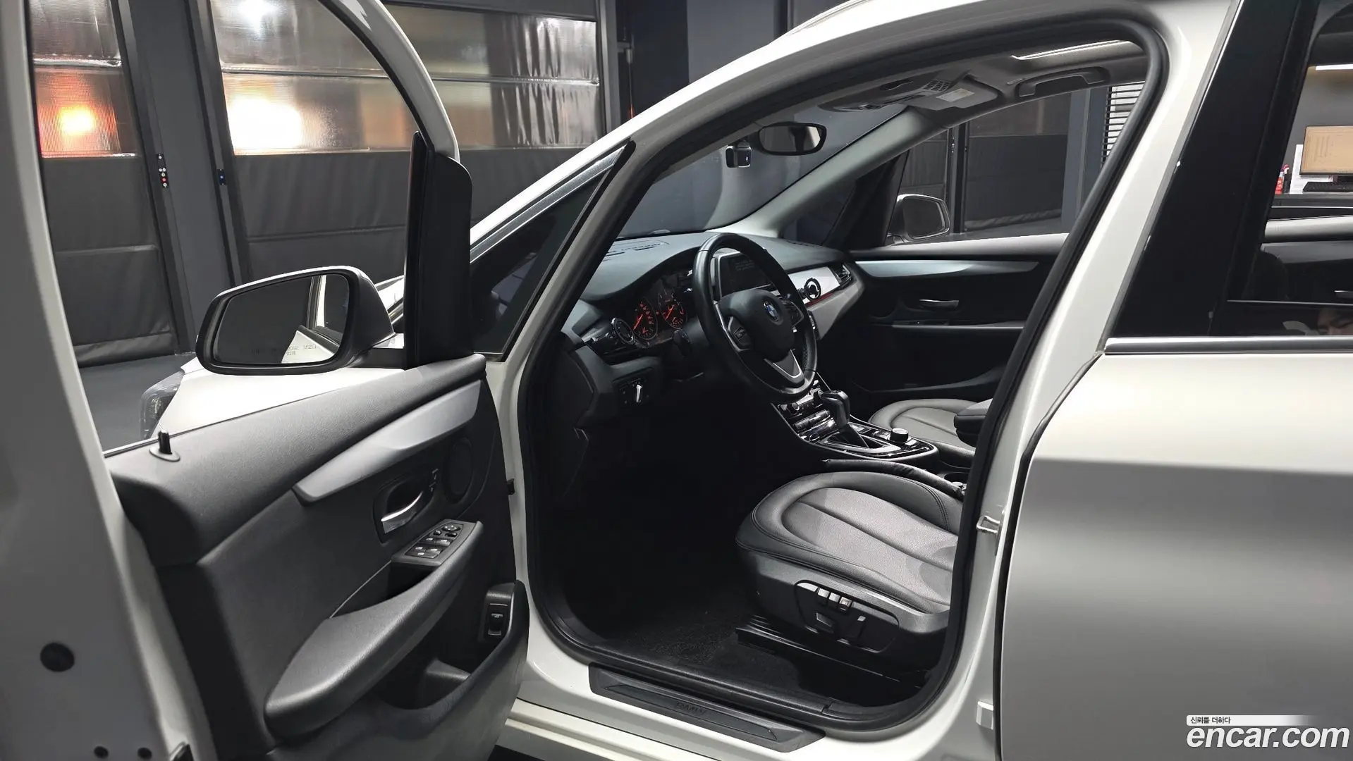 BMW 2-Series Joy 2017