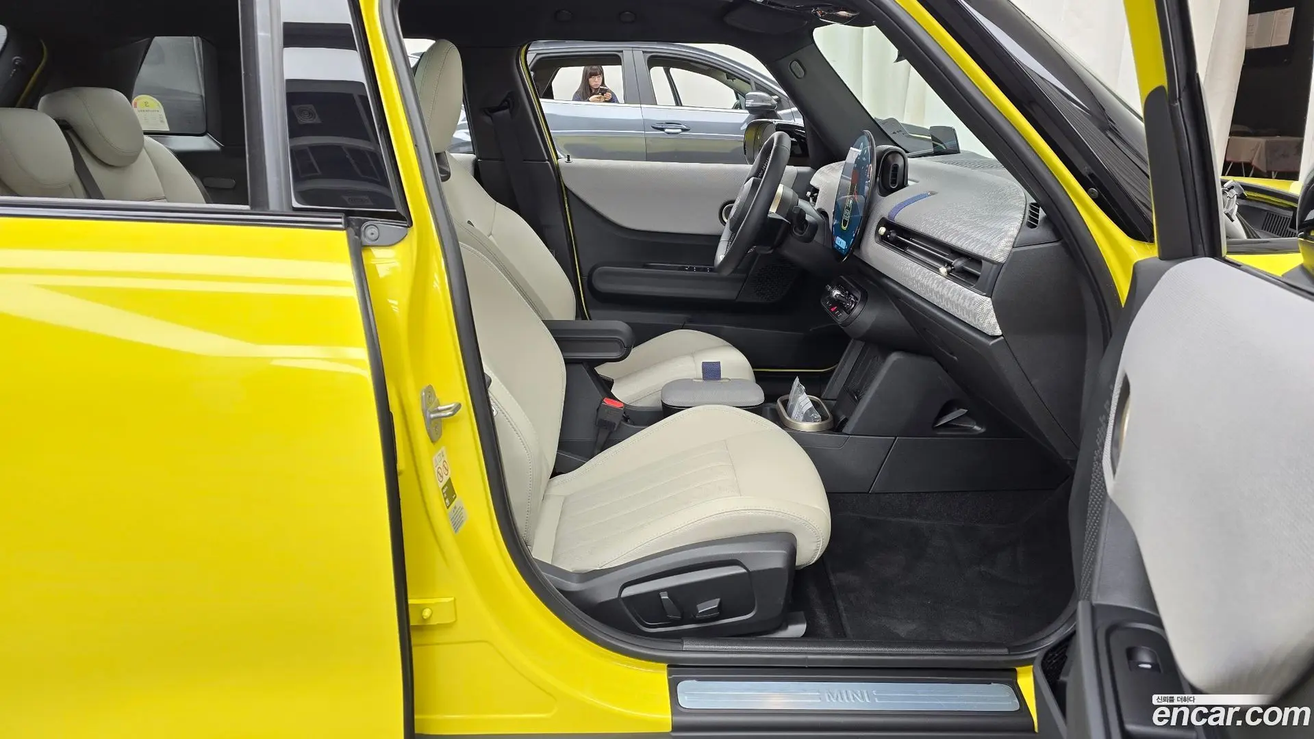 Mini Cooper 5 Door Favoured