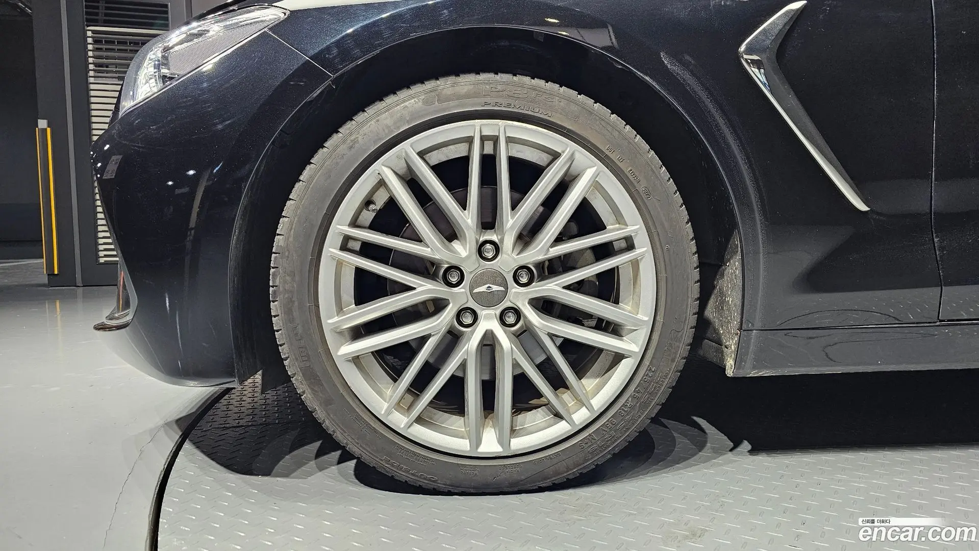 Genesis G70 2.2D