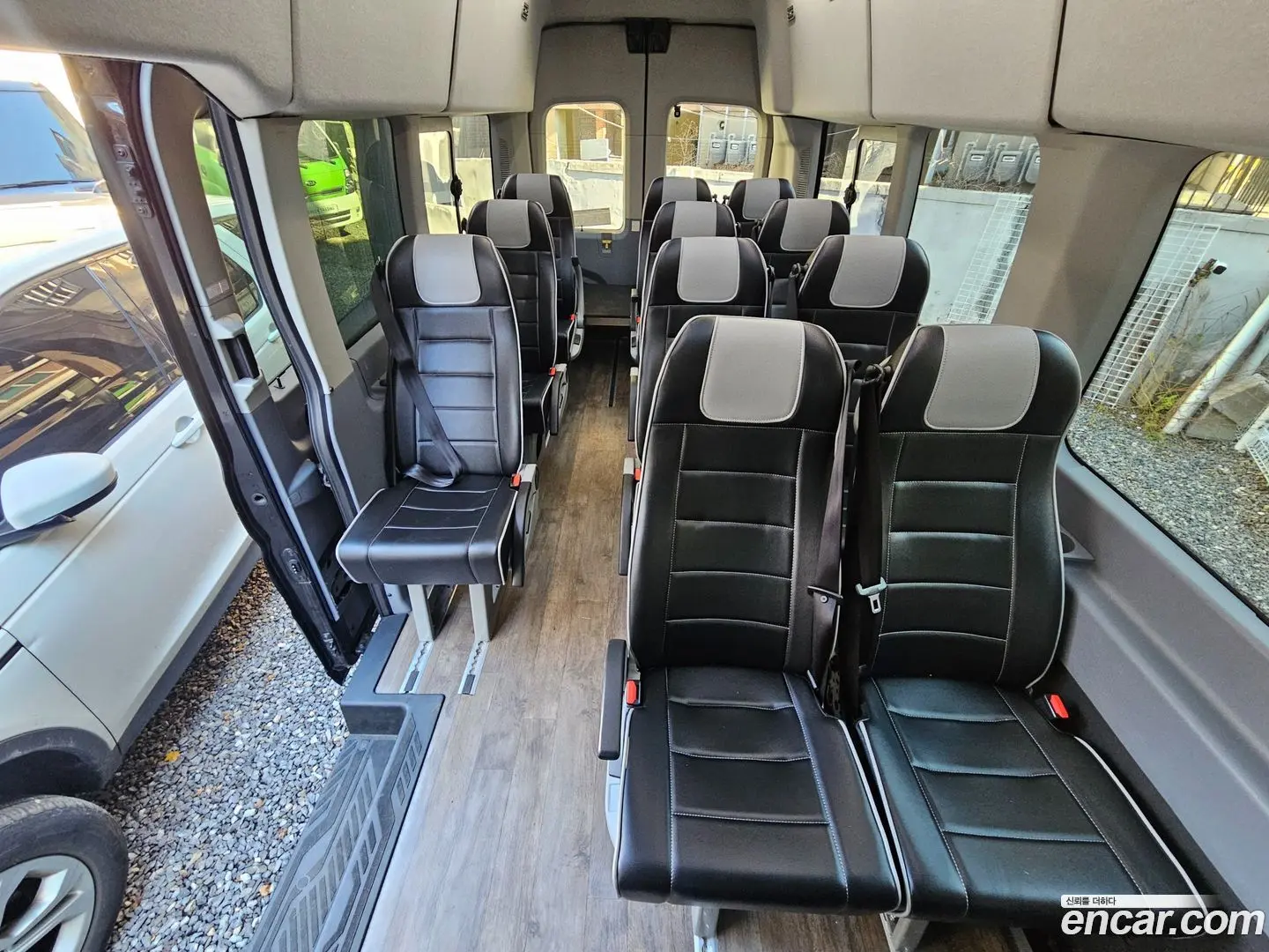 Ford Transit 3.7