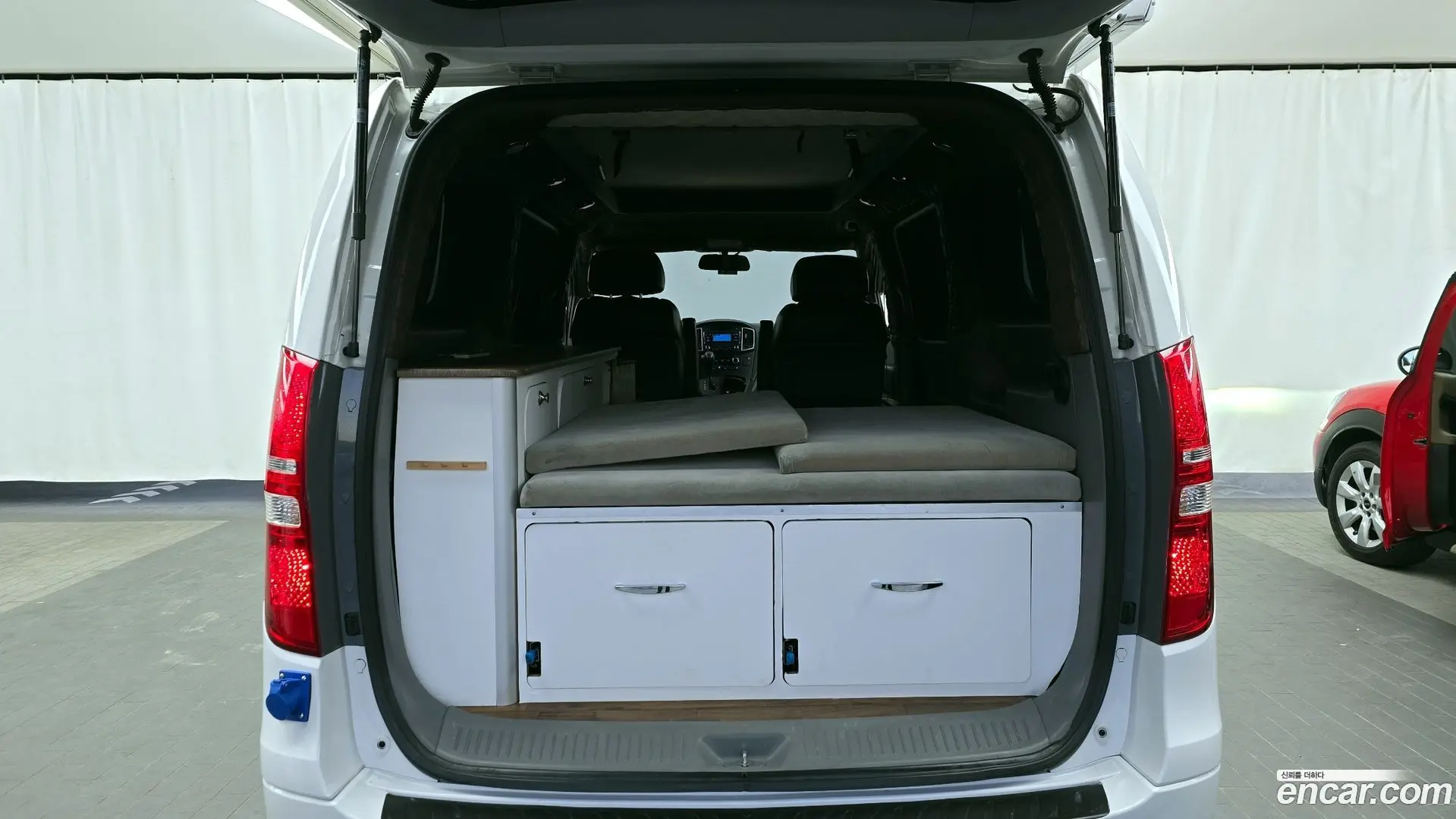 Hyundai Starex Camping car