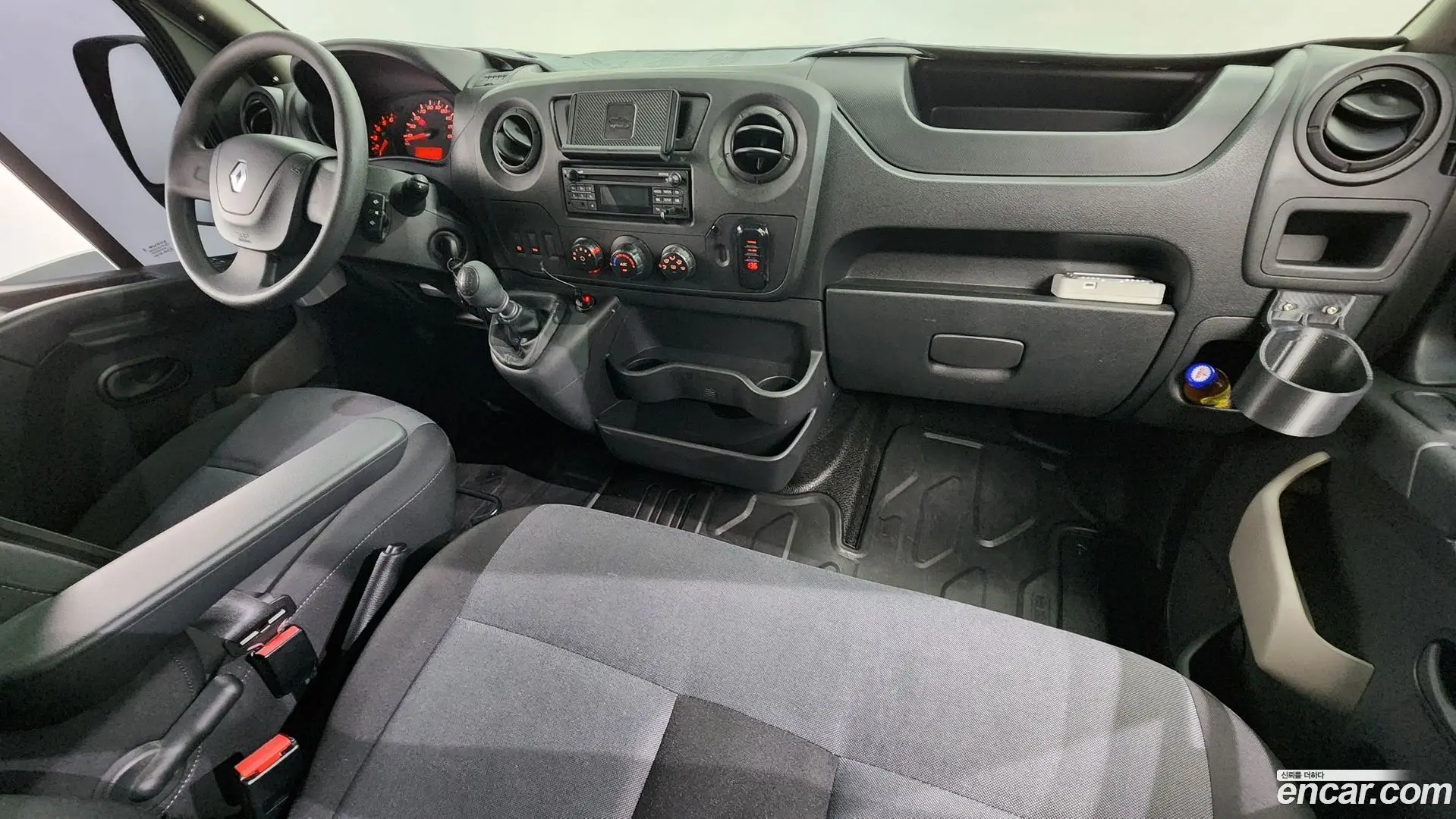 Renault Korea Master Camping car