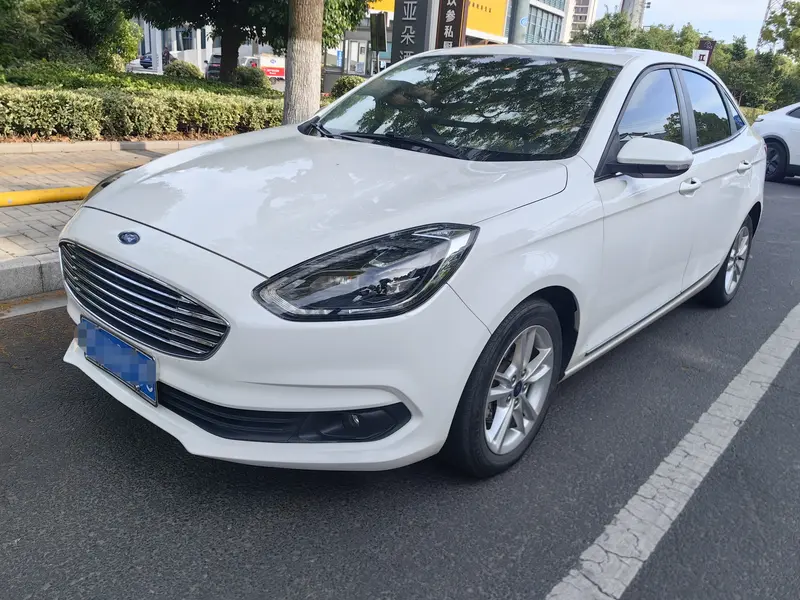 Forex 2019 facelift 1.5L automatic enjoyment type National VI