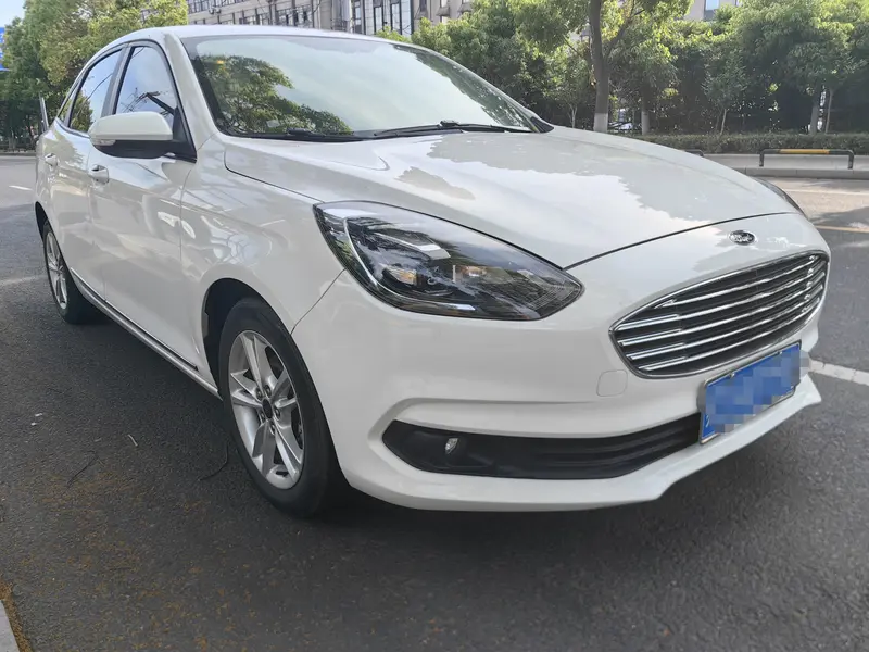 Forex 2019 facelift 1.5L automatic enjoyment type National VI