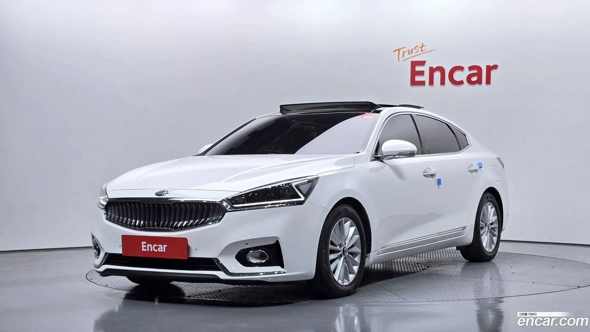 Kia K7 3.0 LPI Luxury (Rental Car)