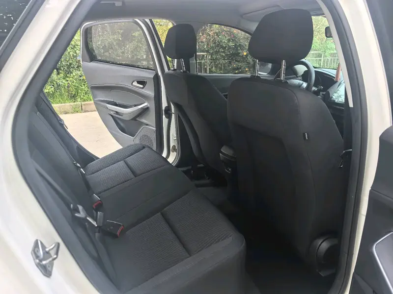 Escort 2019 facelift 1.5L automatic quality model (tire pressure monitoring) National VI
