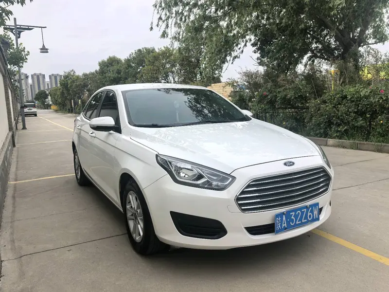 Escort 2019 facelift 1.5L automatic quality model (tire pressure monitoring) National VI