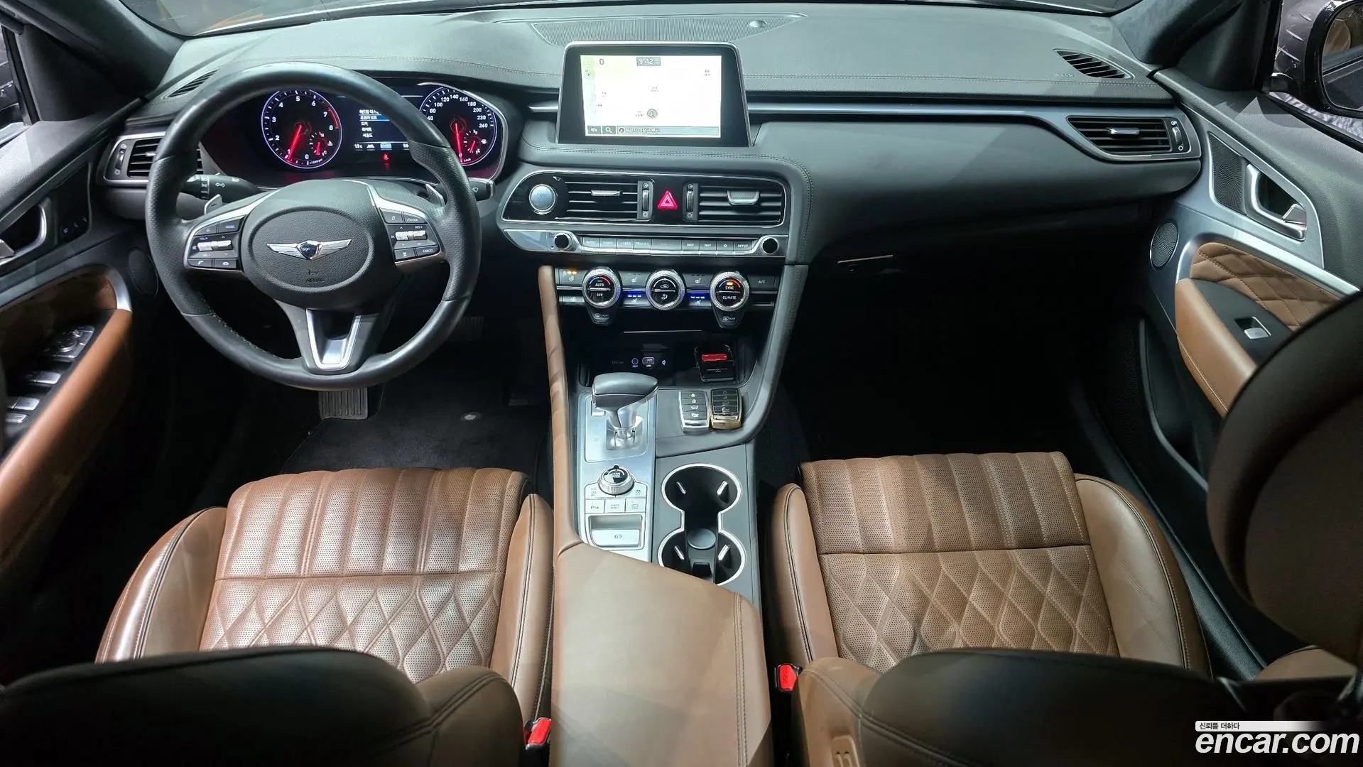Genesis G70 2.0T AWD