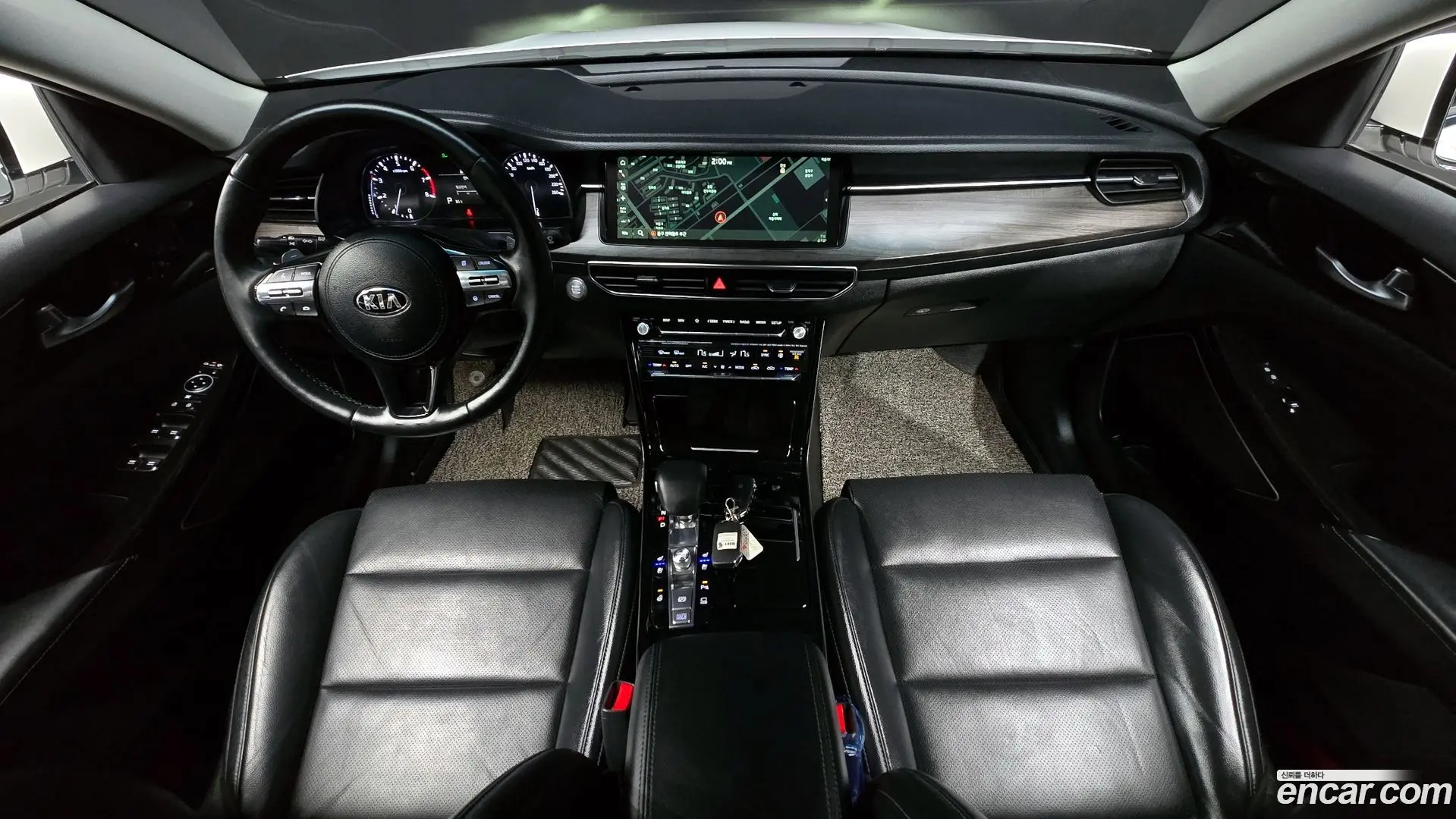 Kia K7 2.5 GDI Noblesse