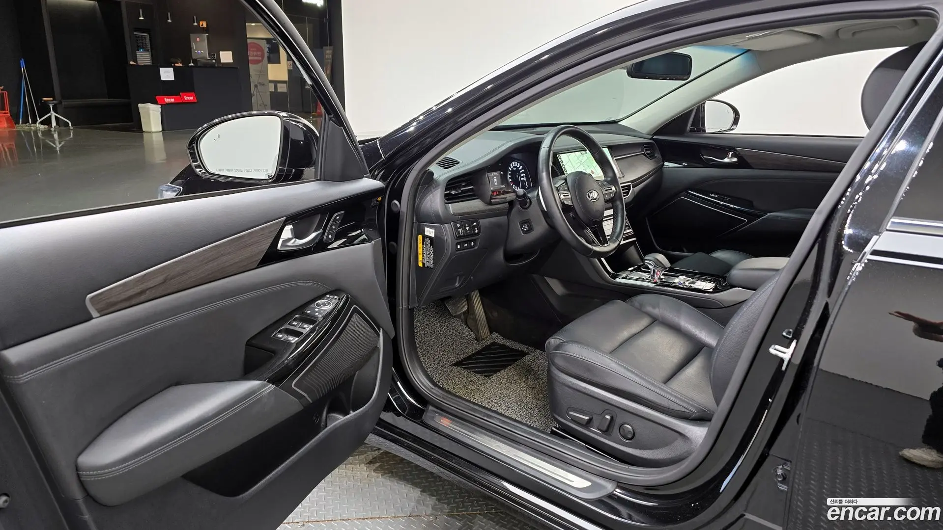 Kia K7 2.5 GDI Noblesse