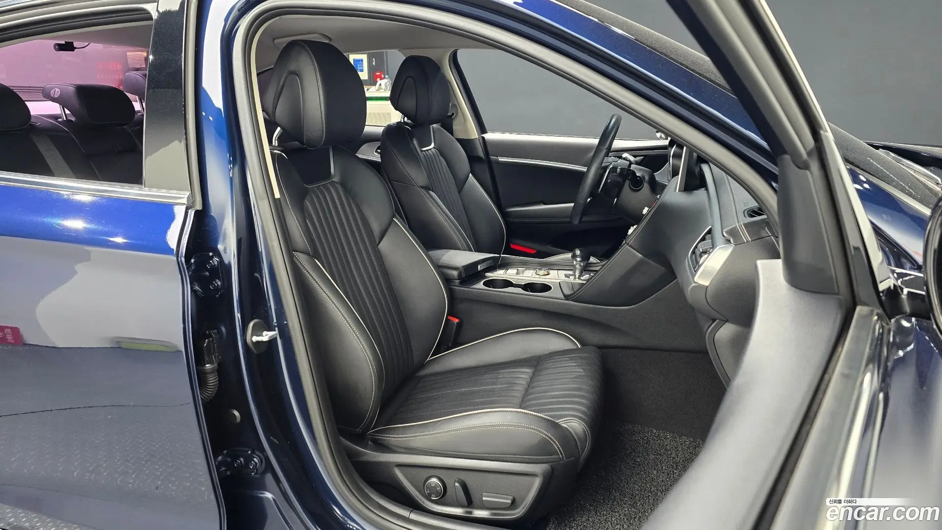 Genesis G70 2.0T