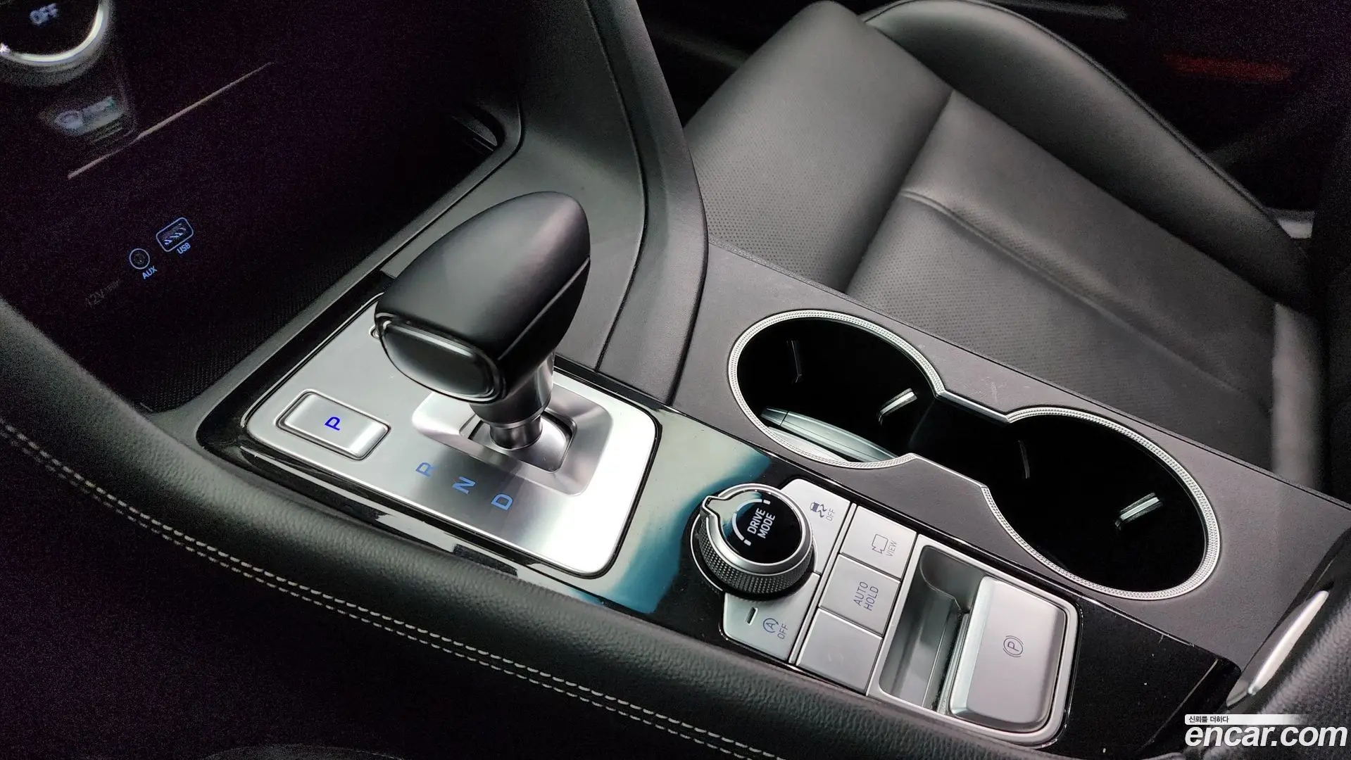 Genesis G70 2.0T AWD