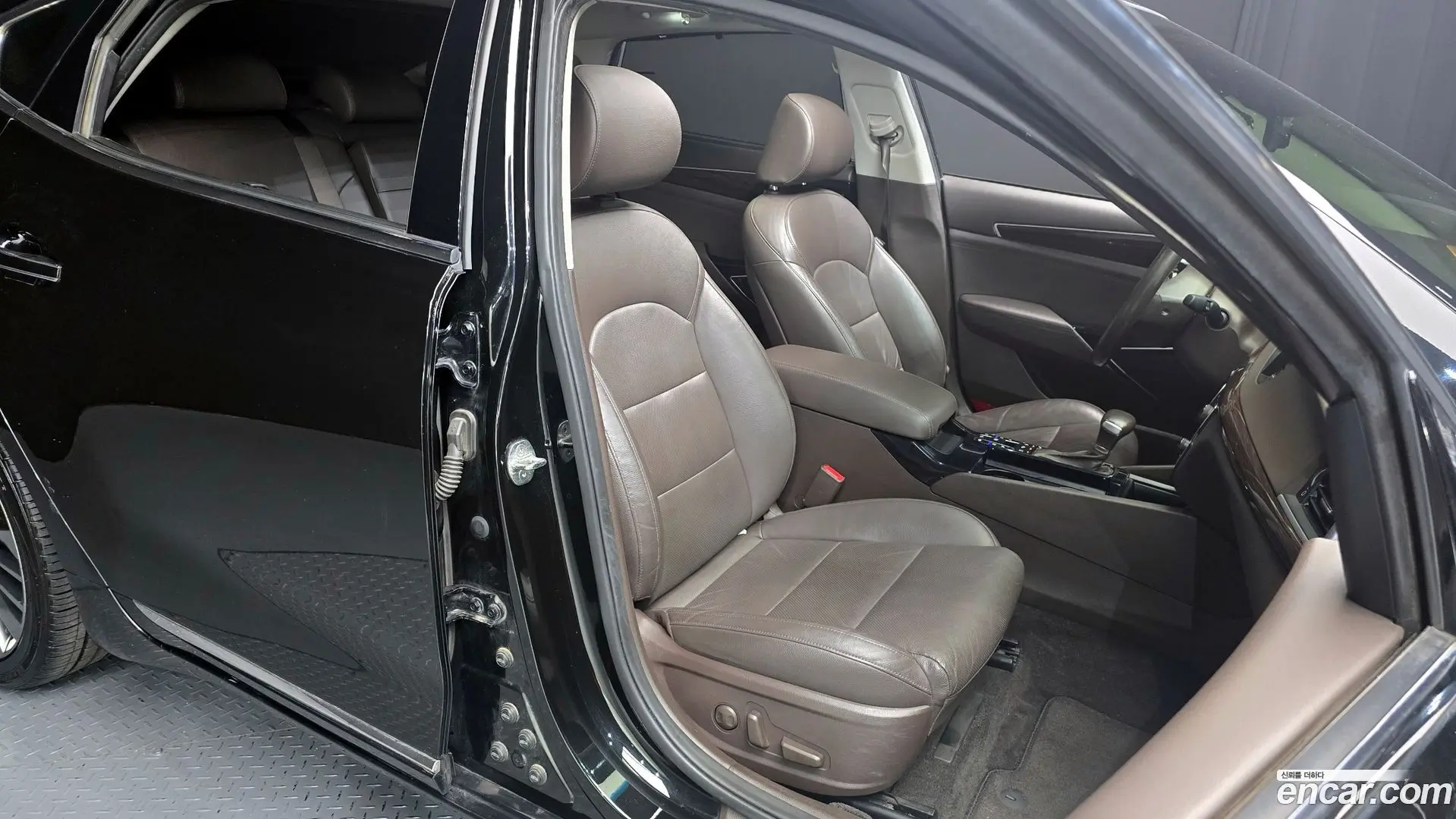 Kia K7 2.4 GDI Limited 2016