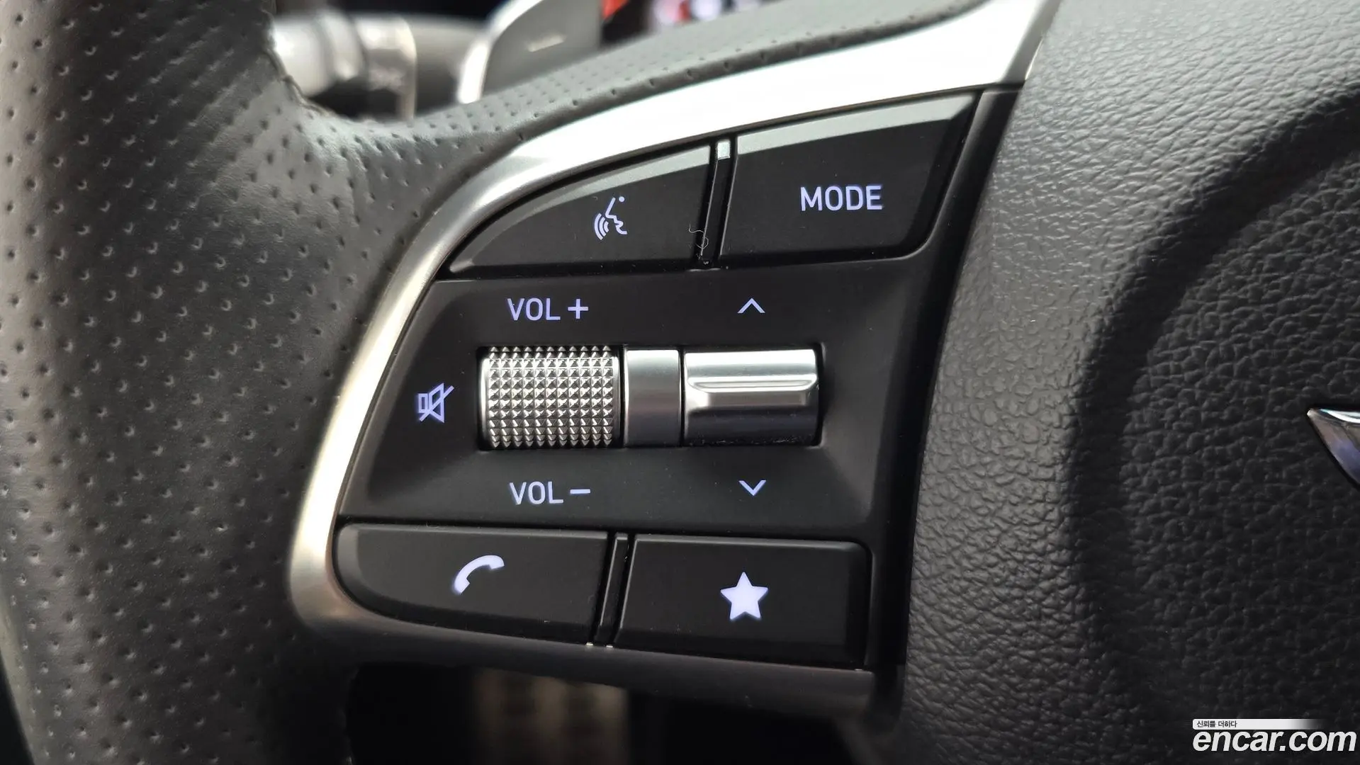Genesis G70 Gasoline 2.0T 2WD