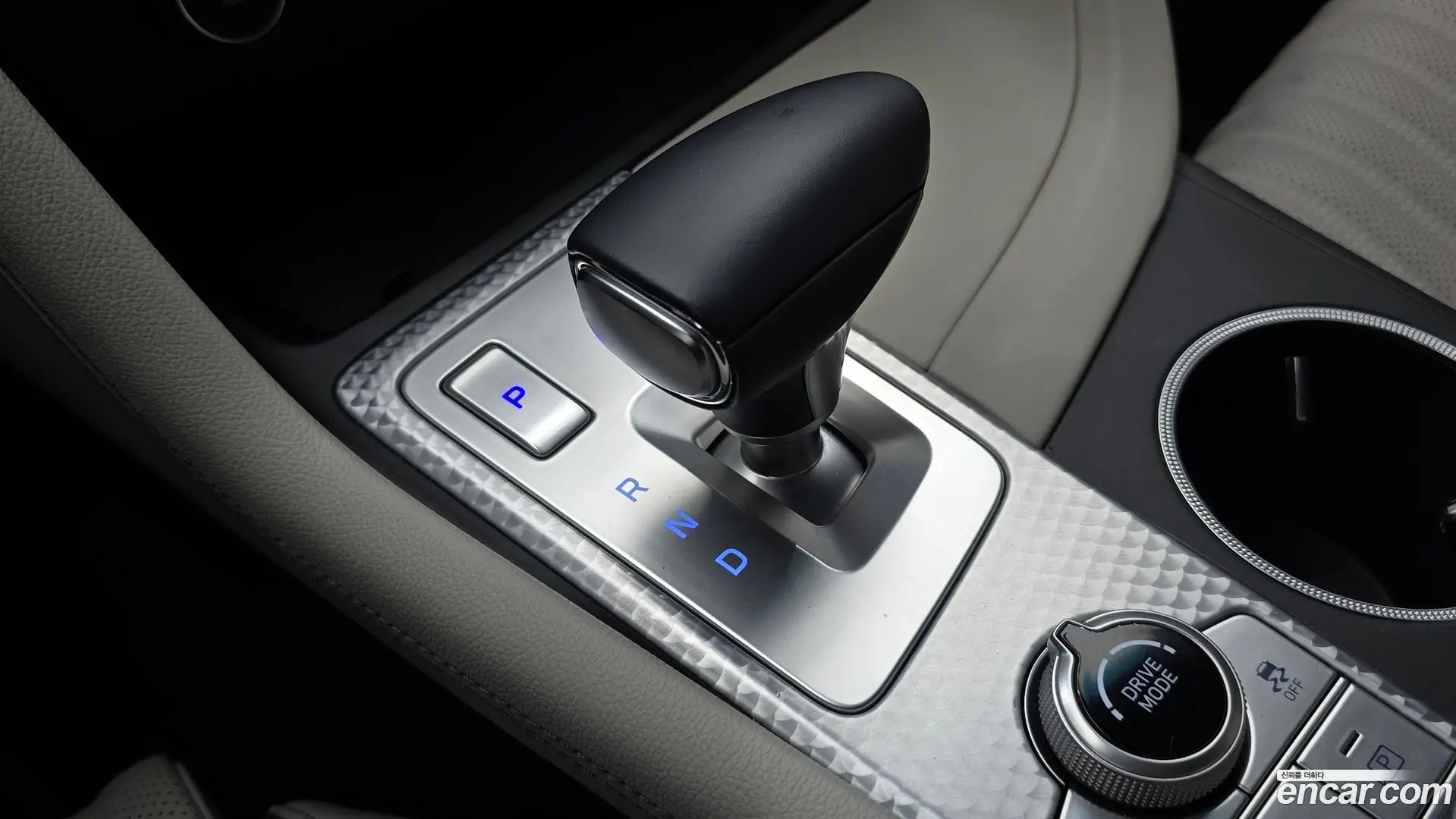 Genesis G70 Gasoline 2.0T 2WD