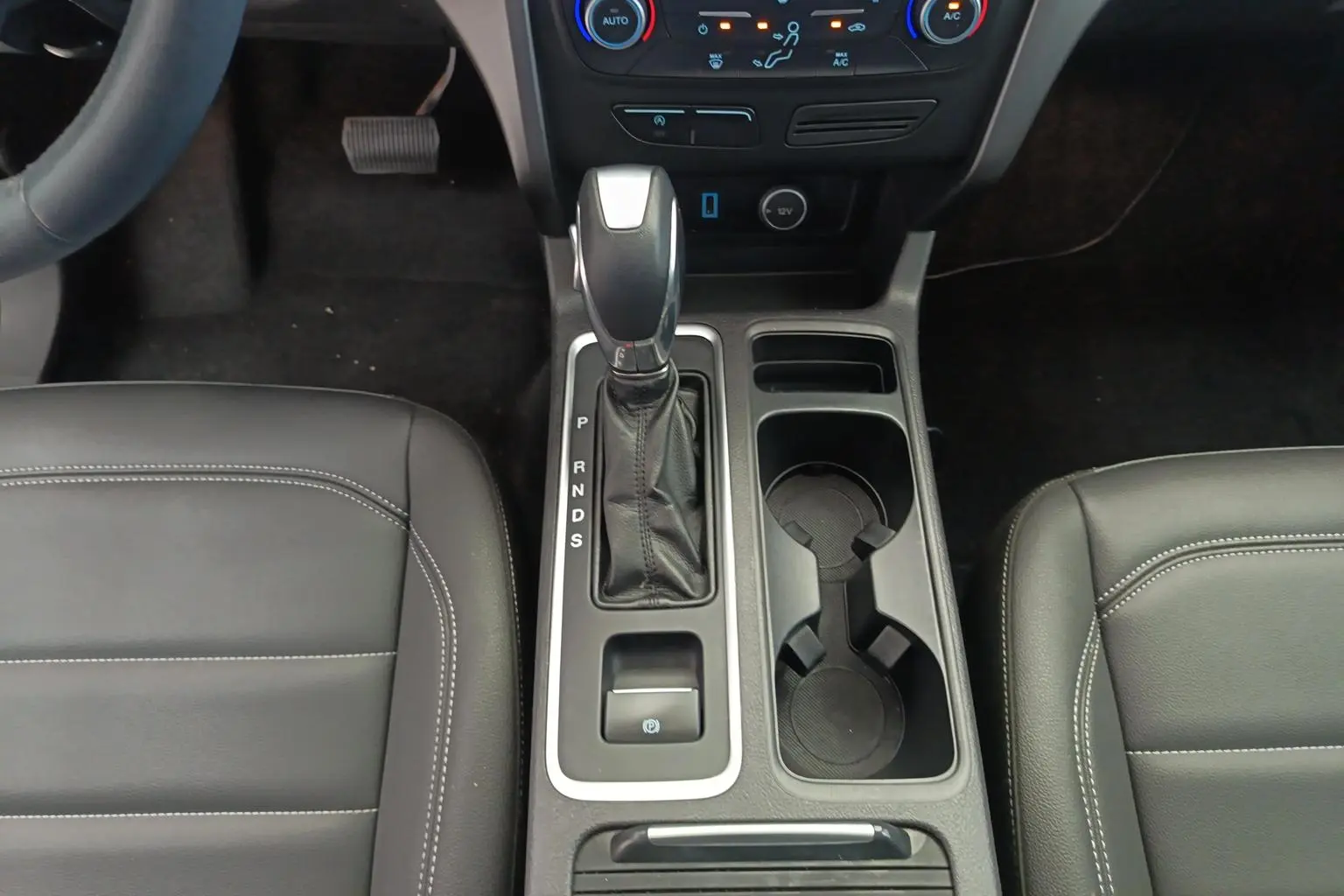 Ford Kuga 2019 EcoBoost 180 2WD China VI