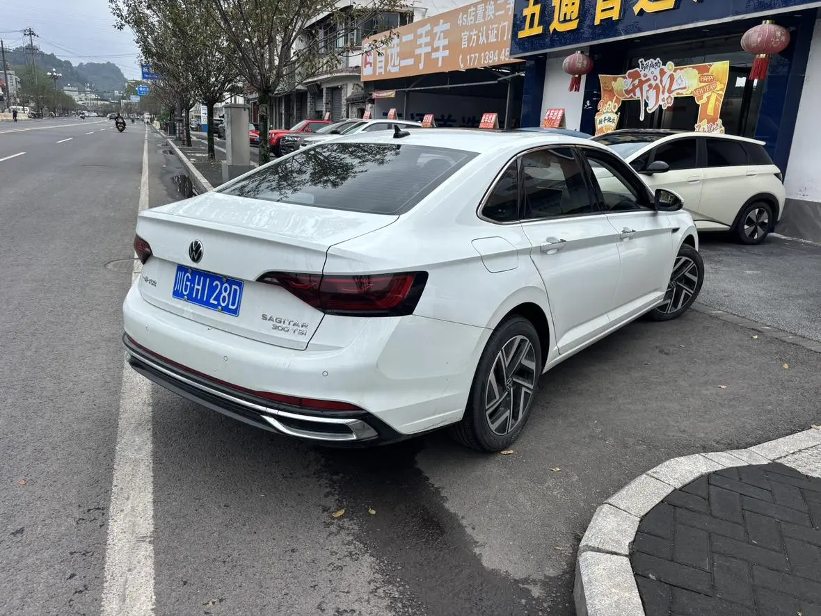 Volkswagen Sagitar 2024 300TSI DSG Beyond