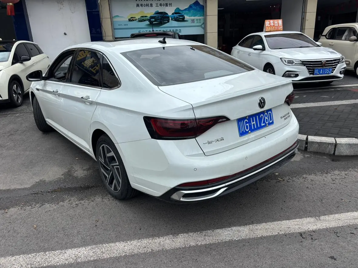 Volkswagen Sagitar 2024 300TSI DSG Beyond