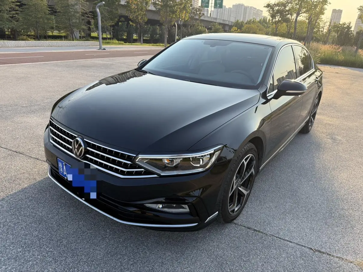 Volkswagen Magotan 2023 200 Units Commemorative 280TSI DSG Comfort